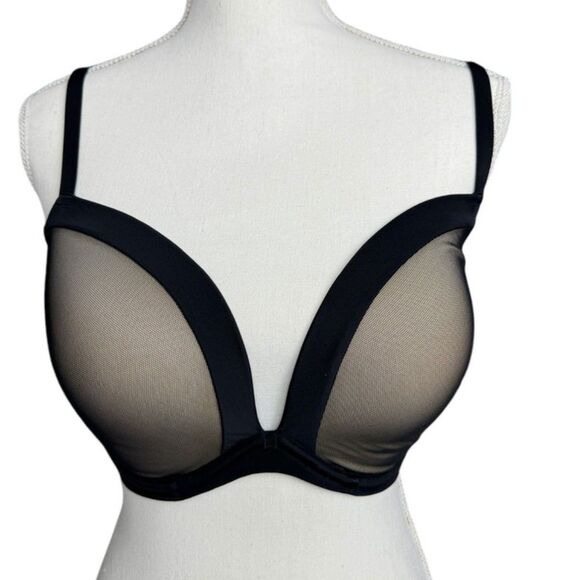 Le Mystère Infinite Possibilities Plunge Convertible Bra Women's Size 32G - Picture 4 of 15